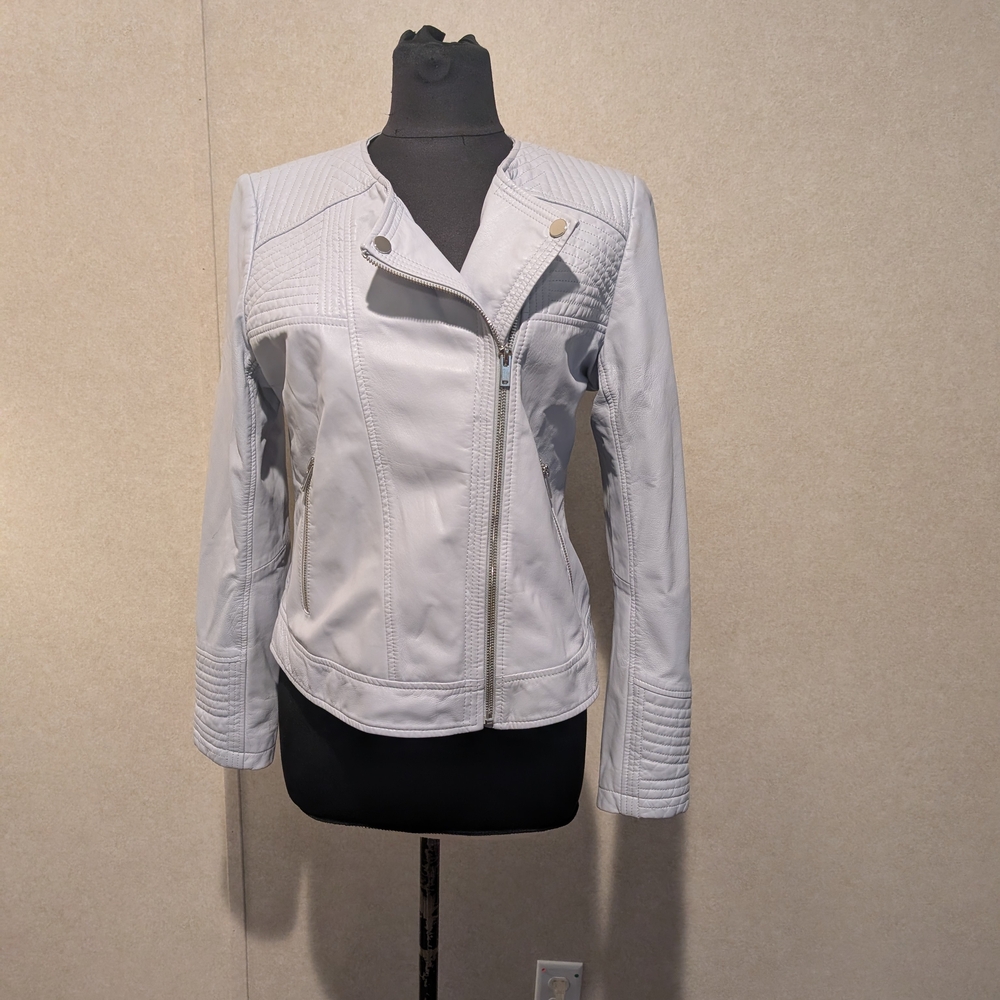 Slate & Willow Light Gray Quilted Leather Jacket